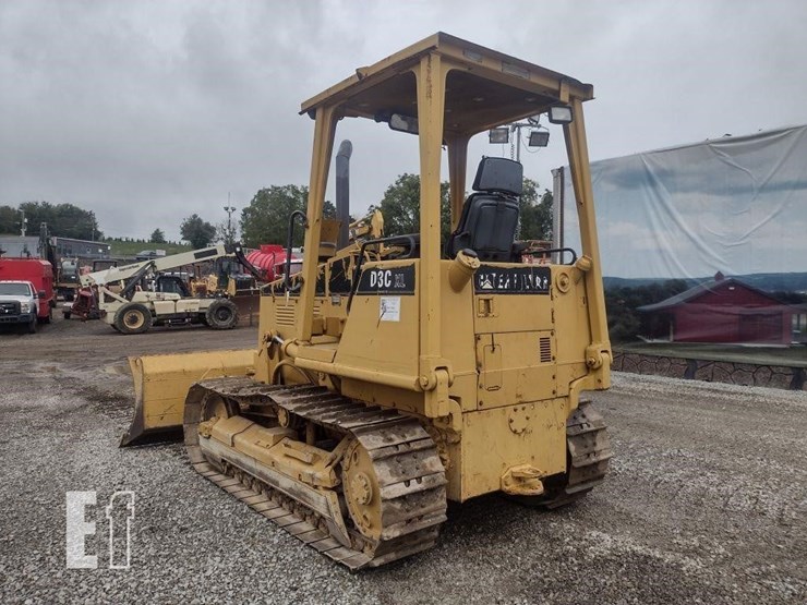 1995-caterpillar-d3c-xl-iii-image-32