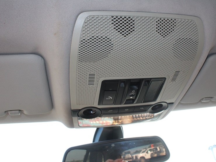 2012-bmw-x5-image-11