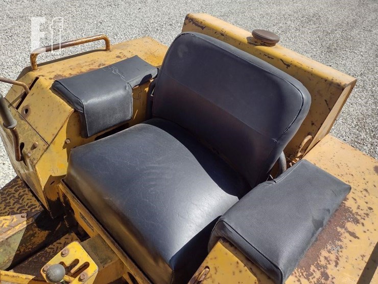 john-deere-350-image-8
