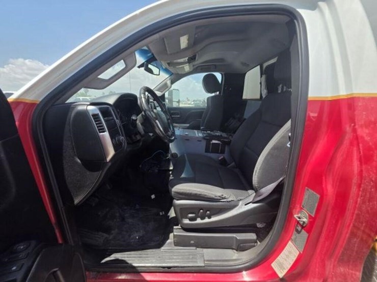 2015-chevrolet-silverado-1gb3czcg6ff627751-image-7