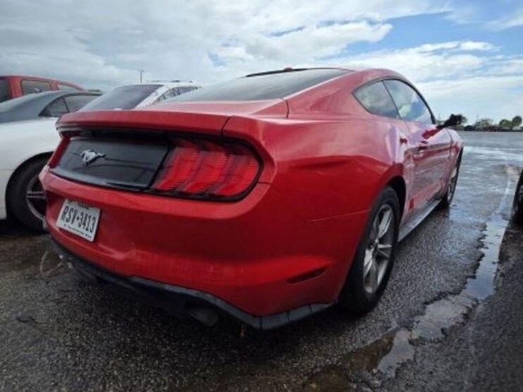 20-ford-2d-1fa6p8th3l5124444-image-3