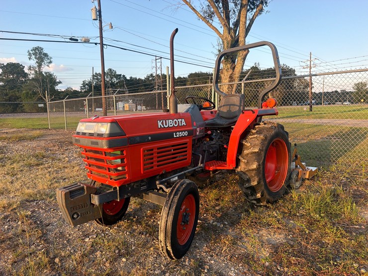 kubota-l2500-image-1