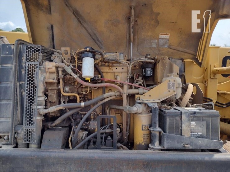 1999-caterpillar-th83-image-26
