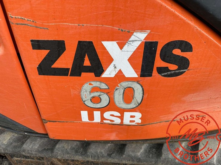 2013-hitachi-zaxis-60-usb-mini-excavator-image-28