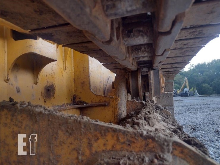 2001-deere-650h-image-16