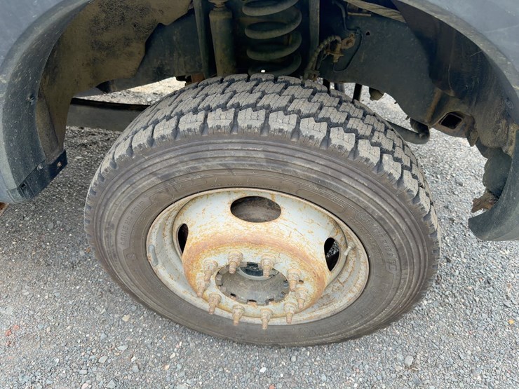 2018-ford-f450-xl-image-8