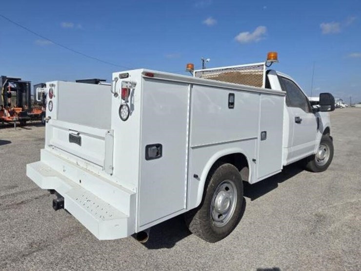 2017-ford-f250-image-3