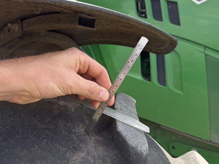 2021-john-deere-6155r-image-44