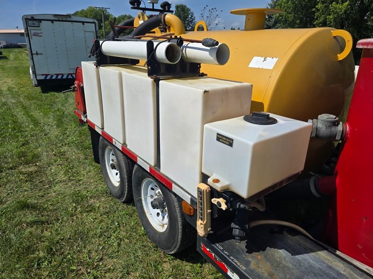 #2001-•-2015-vermeer-lp833sdt-vac-trailer-image-15
