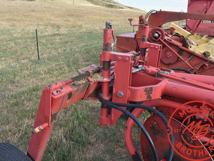 massey-ferguson-20-image-12