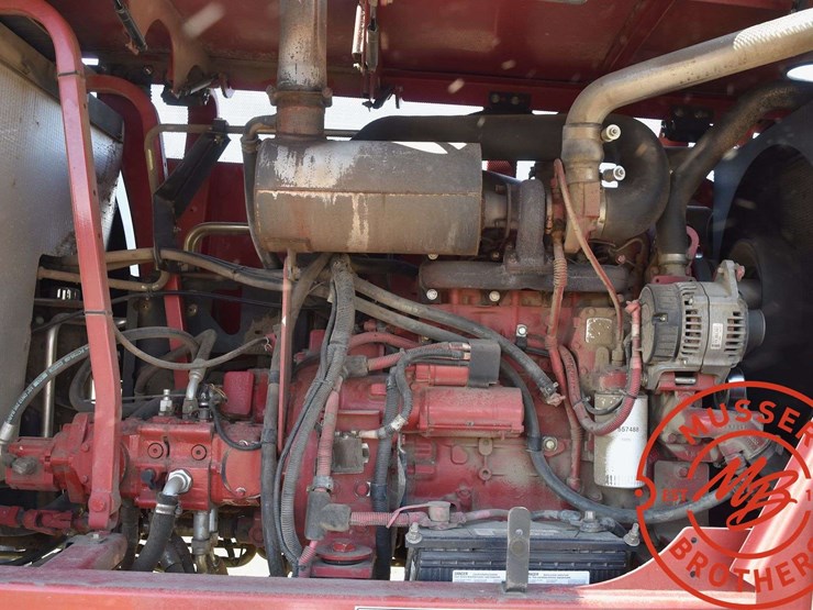 2010-new-holland-h8040-image-35