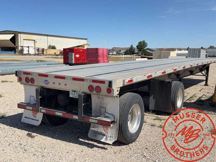 2020-utility-flatbed-image-7