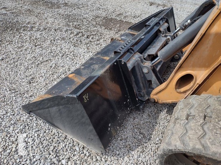 case-tv450b-image-21