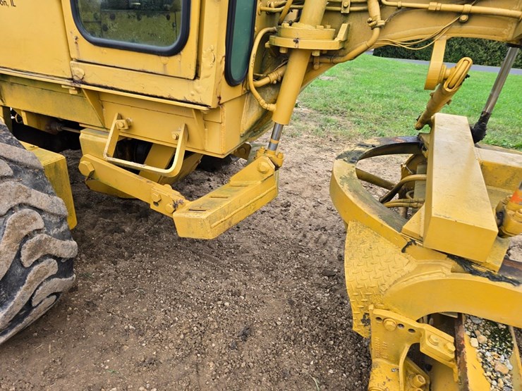 #2053-•-fiat-65-b-motor-grader-image-17