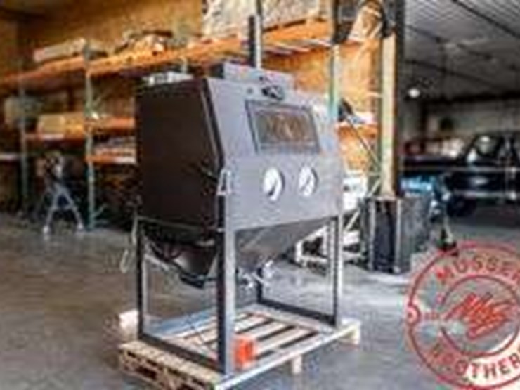raptor-blaster-slurry-blast-cabinet-model-rb4836s-image-3