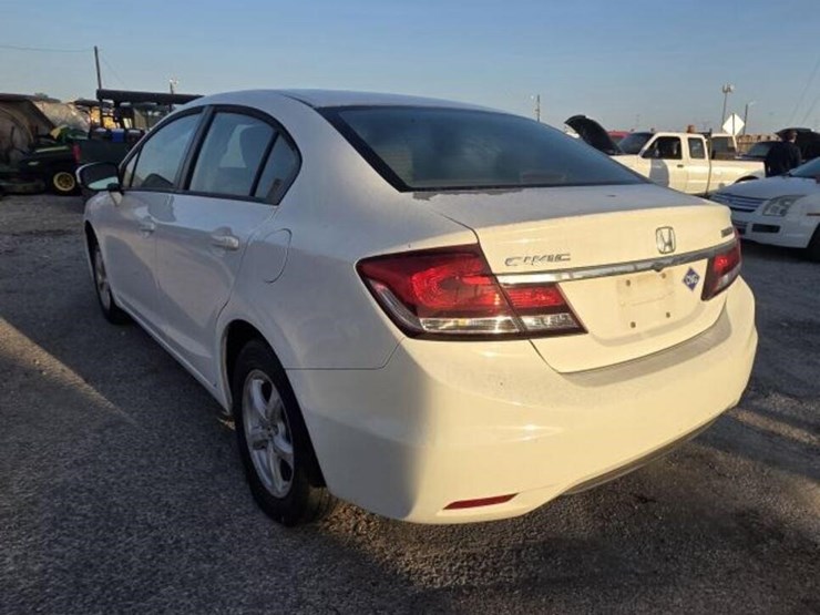 2014-honda-civic-19xfb5f54ee000778-image-4