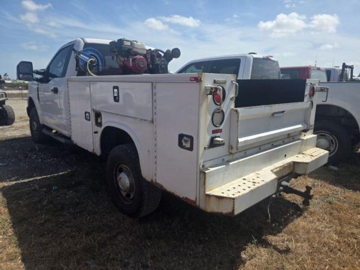 ford-f250-image-3