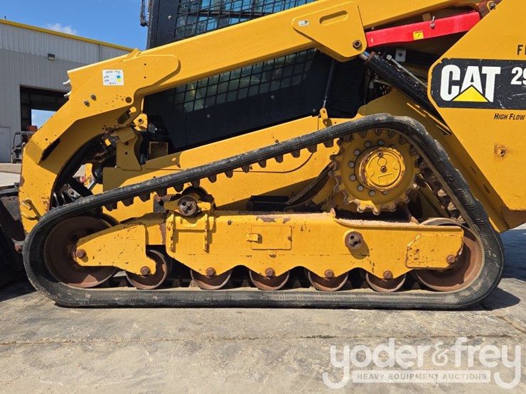 2019-caterpillar-299d2-image-10