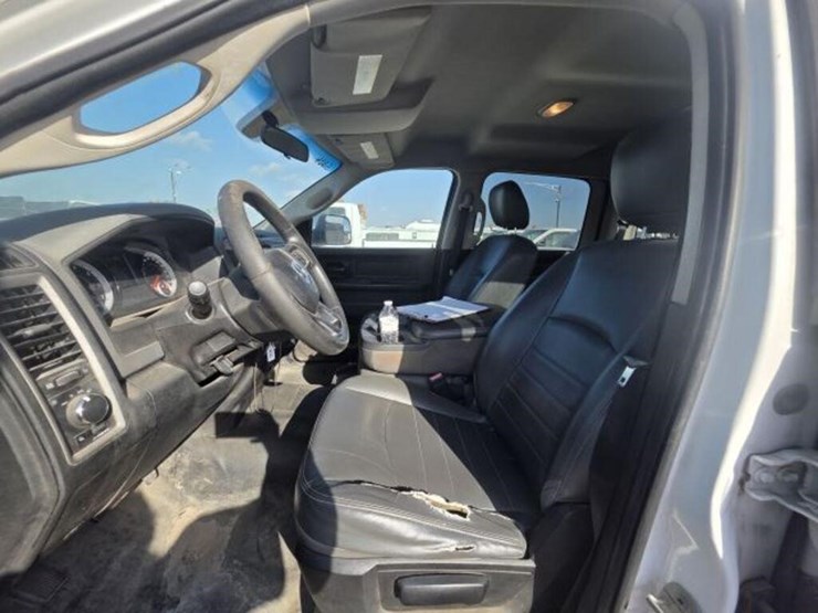 2014-dodge-1500-image-5