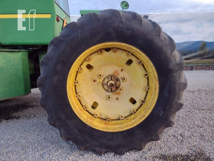 1982-john-deere-8850-image-17