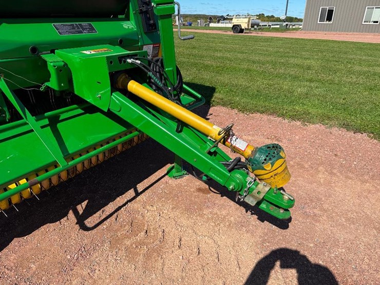 2006-john-deere-582-image-17
