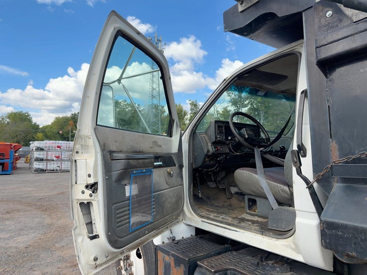 2000-caterpillar-3126-image-17