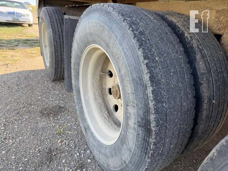 2014-timpte-48-ft-x-102-in-image-57