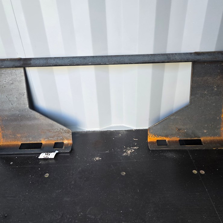 #2232 • (Edmore)3/8" cut out quick attach plate