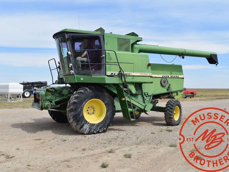 john-deere-7220-image-2