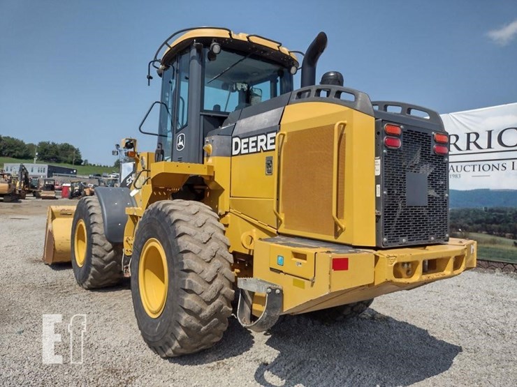 2017-deere-524kii-image-40