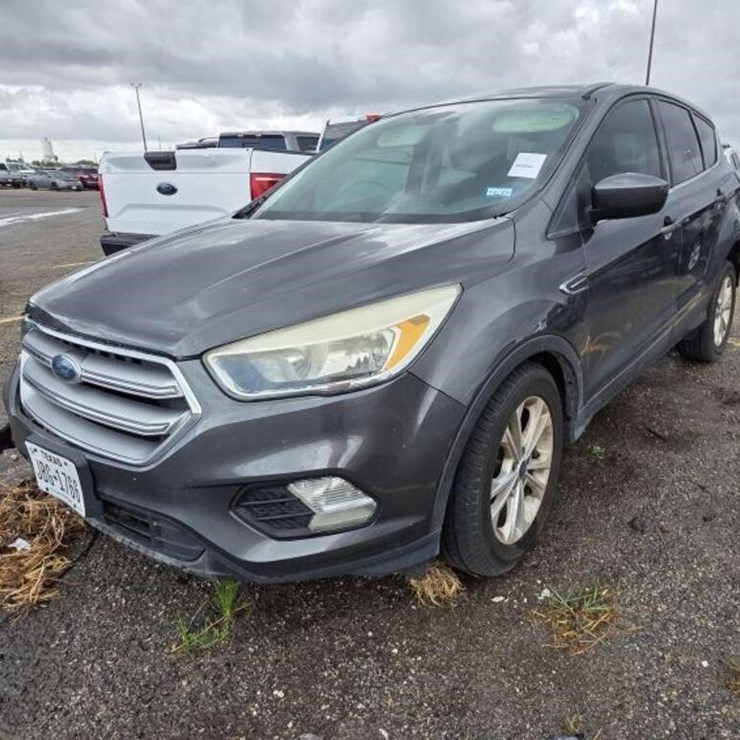 17 FORD 4D 1FMCU0GD9HUC00305