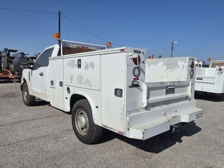 2017-ford-f250-image-4