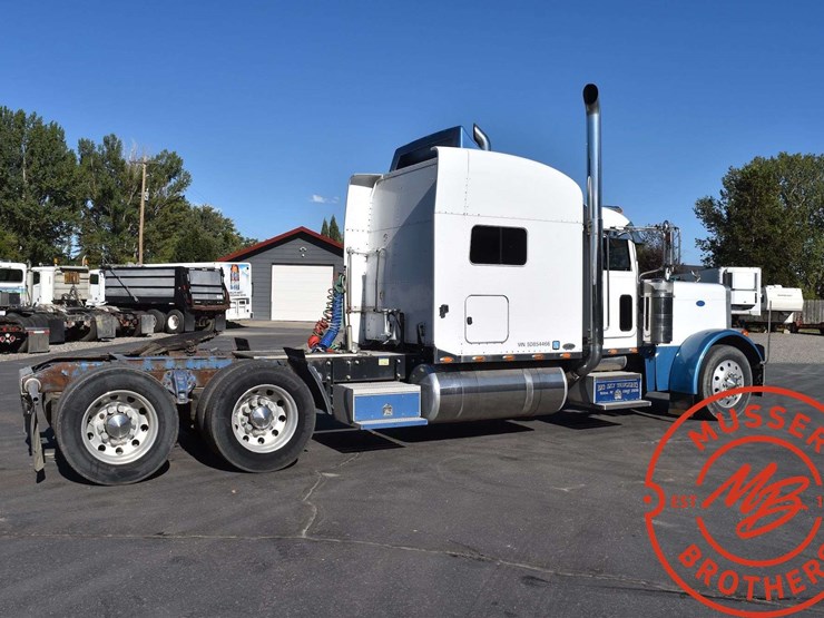 2005-peterbilt-379-image-10