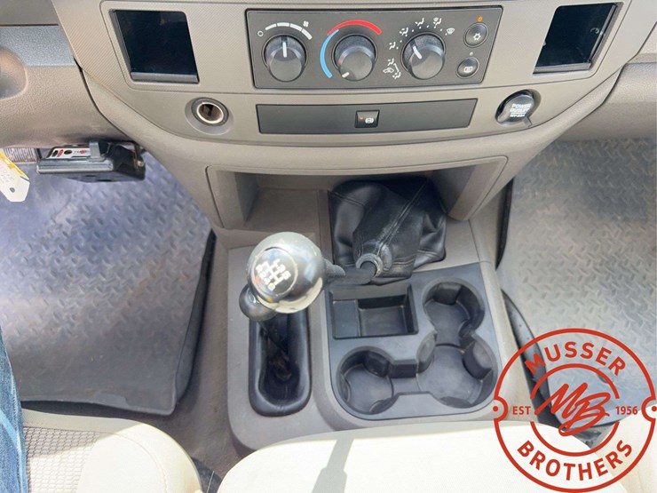 2007-dodge-ram-3500-image-18