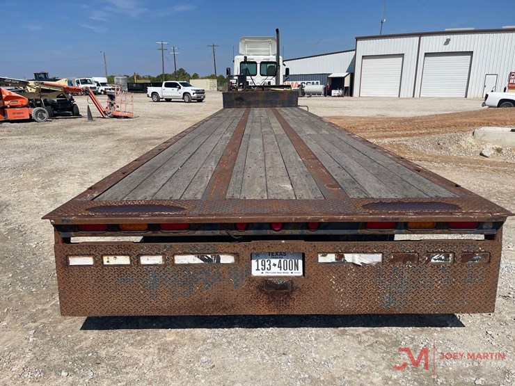 2000-trail-king-tk70sa-482-sliding-axle-trailer-image-4
