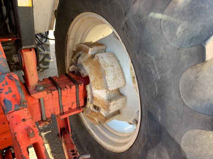 new-holland-7740-image-21