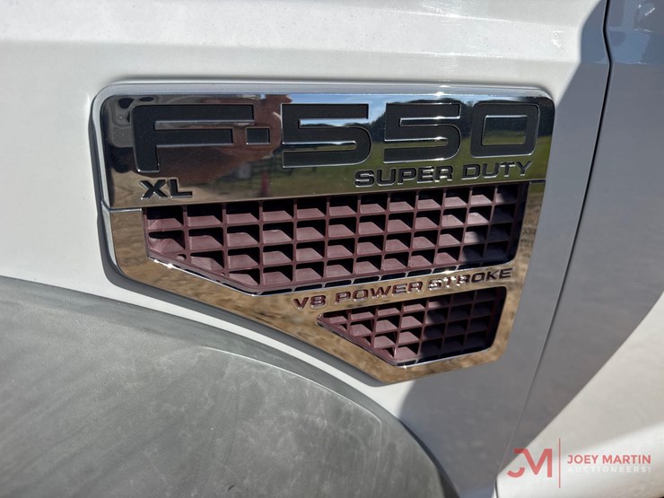 2008-ford-f550-xl-image-9
