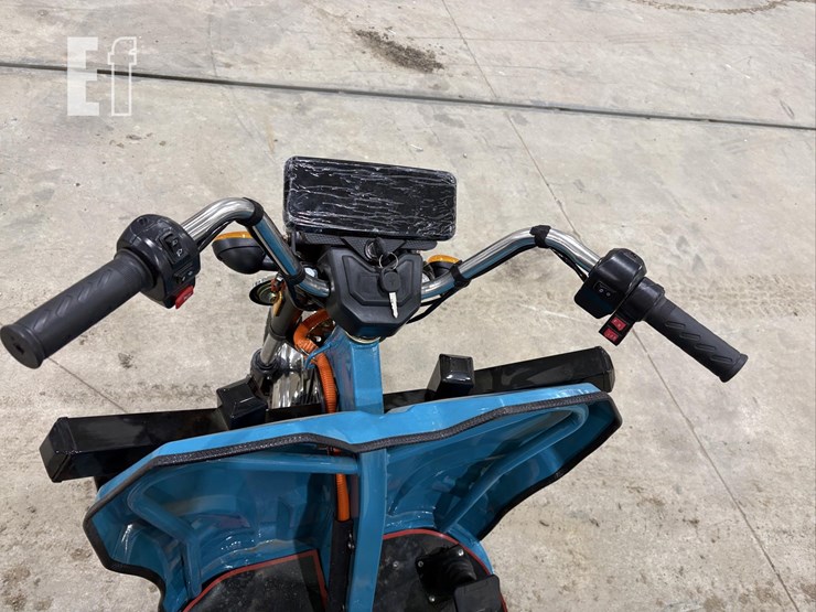 2026-iret13-electric-tricycle-#2-(blue)-10092-image-6