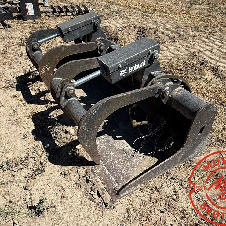 72" Bobcat Grapple Bucket