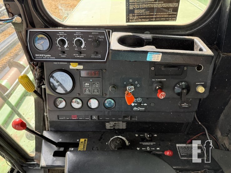 1983-john-deere-8820-image-14