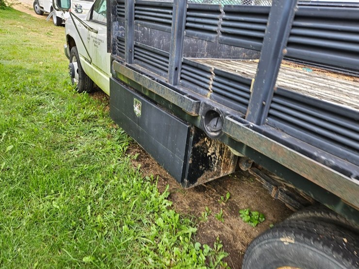 chevrolet-3500-image-16