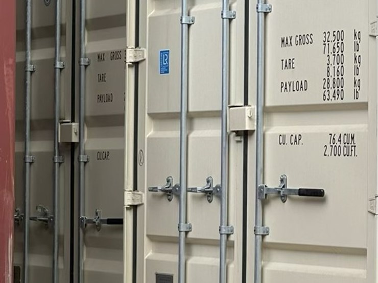 #1111-•-40'-containers-image-2