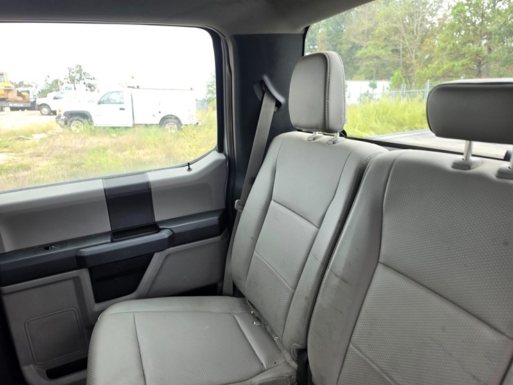 2016-ford-f150-image-42