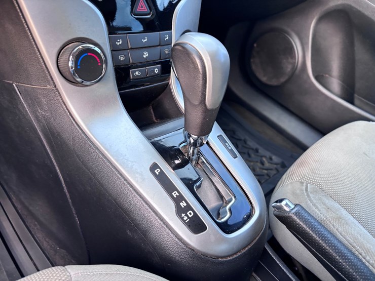 #40876-•-2014-chevrolet-cruze-|-reconstructed-title-image-10
