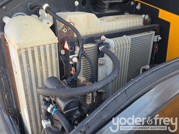 2017-jcb-507-42-image-52