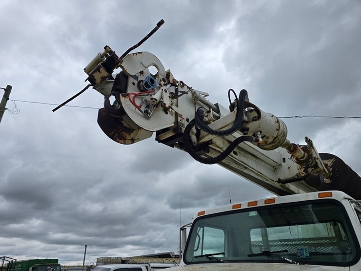 2000-international-4700-image-11