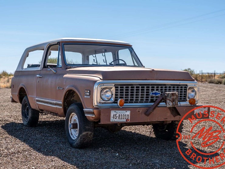 1972-chevrolet-k5-image-1