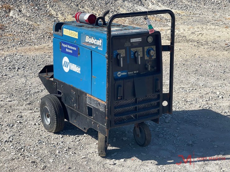 miller-bobcat-260-lp-welder/generator-image-1