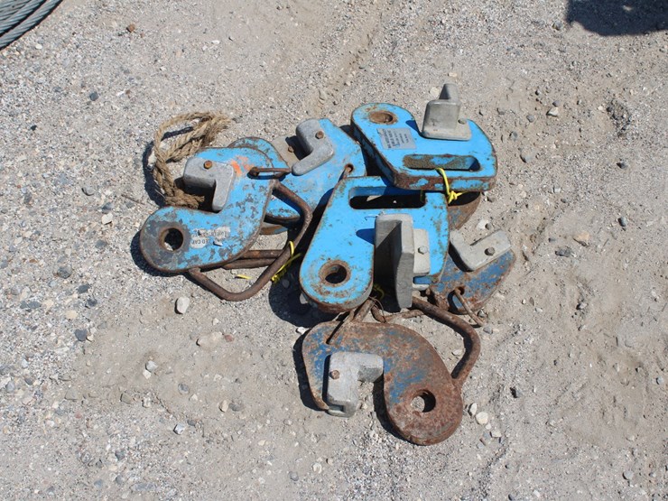 #1064-•-(8)-sawyer-pipe-hooks-with-aluminum-dogs-image-1