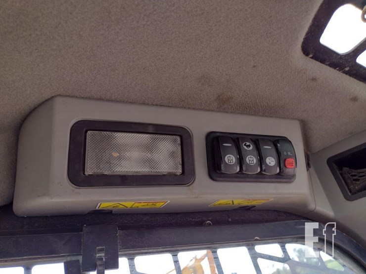 caterpillar-289d-image-9